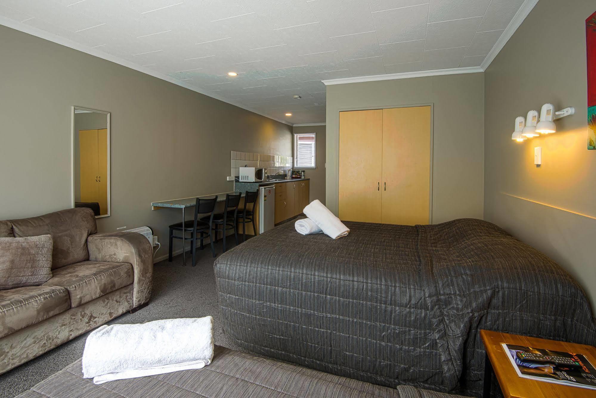 Manuka Crescent Motel Wanaka Esterno foto